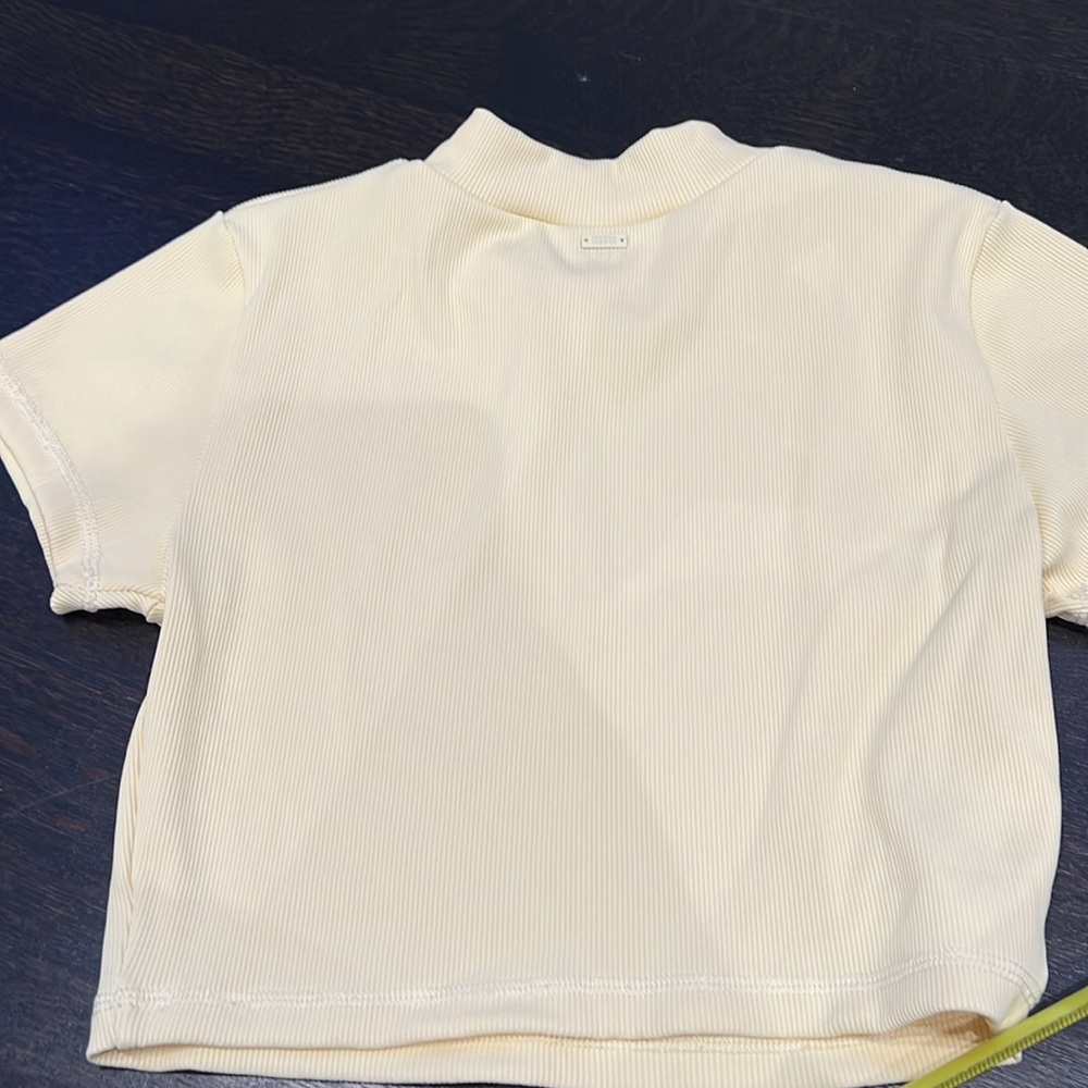 Kith Cream Ribbed Crop Top - Picture 4 of 6